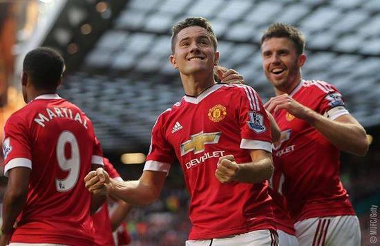 队提供更多 队提供更多