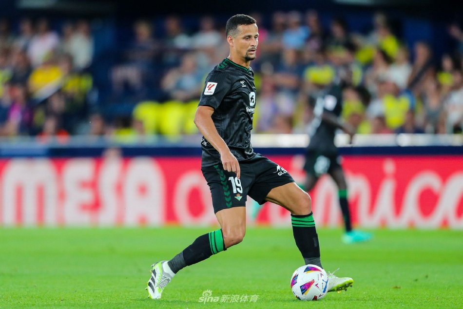 我可以帮你 我可以帮你